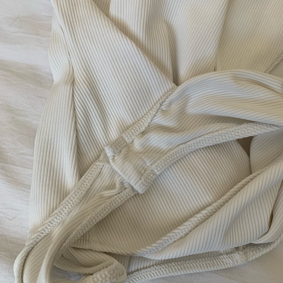 Zara Lace Plunge Bodysuit - Picture 5 of 6